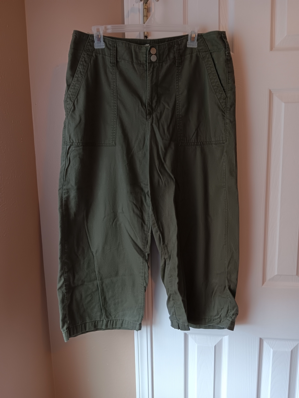 Seven7 Olive Green Cropped Utility Pants